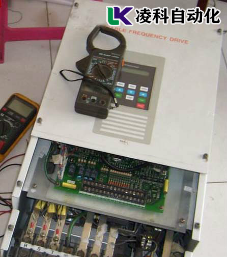 偉創變頻器低速運行時報警罕見故障